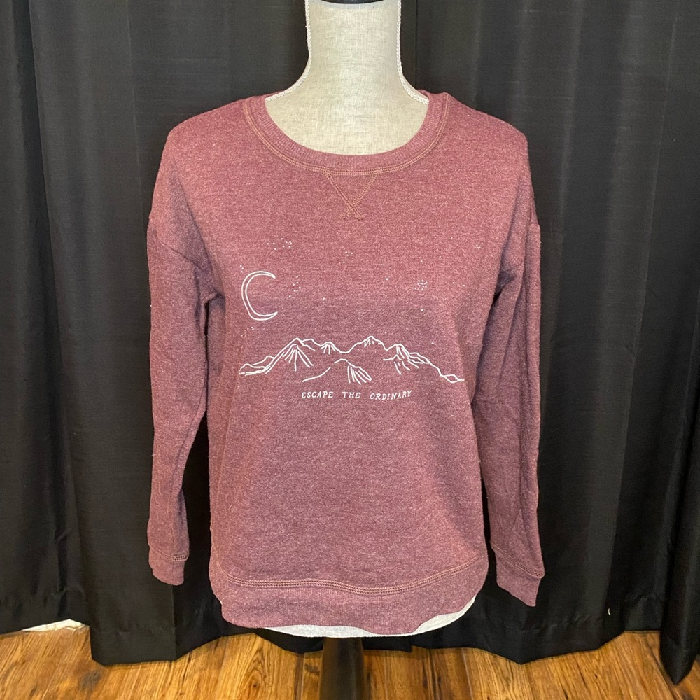 American Eagle Crewneck